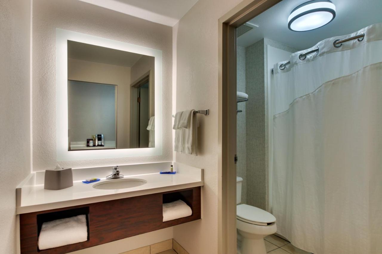 Holiday Inn Express Hotel & Suites - Atlanta/Emory University Area By Ihg Decatur Exterior foto