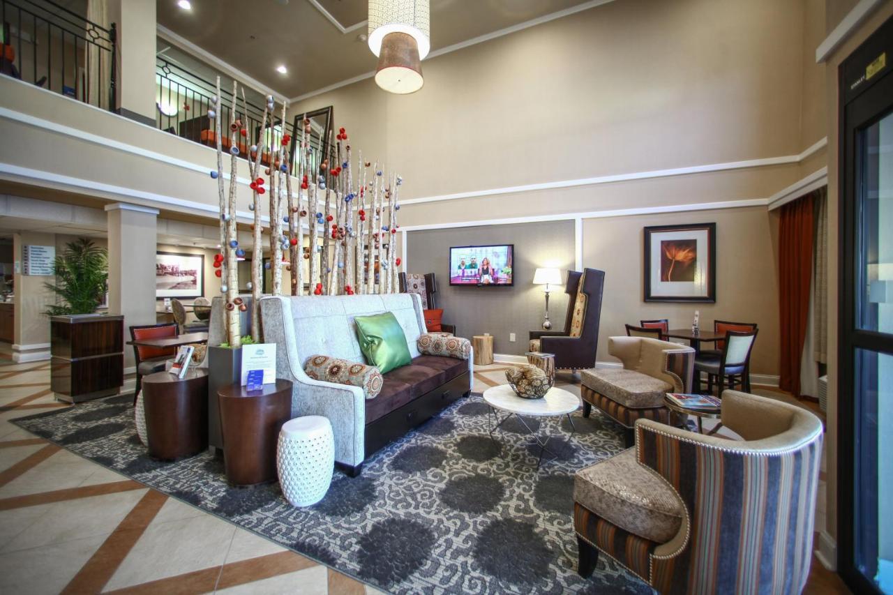 Holiday Inn Express Hotel & Suites - Atlanta/Emory University Area By Ihg Decatur Exterior foto